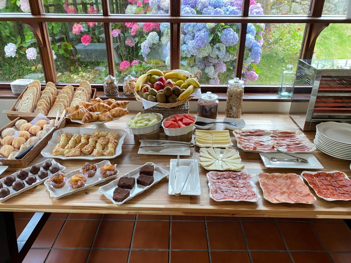 Hotel La Boriza Andrín Eksteriør billede