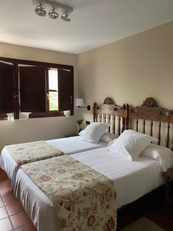 Hotel La Boriza Andrín Eksteriør billede
